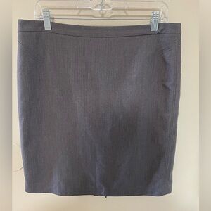 ✨Loft Grey Pencil Skirt Size 12